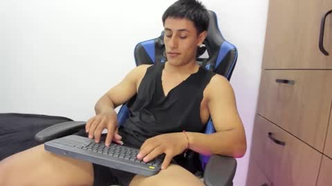 dorman_boy online show from 5, 11, 2025