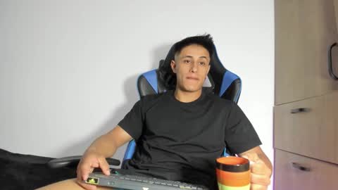 dorman_boy online show from 2, 2, 2026