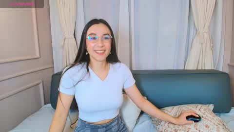 dorothy_valerisse online show from 13, 3, 2026