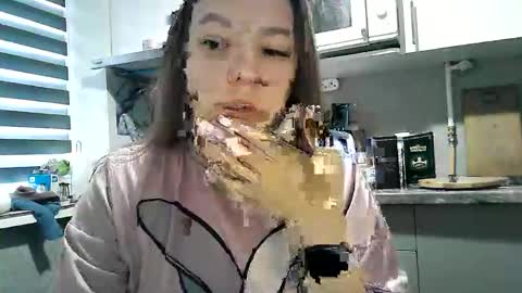 Dorrie Ann online show from 20, 10, 2025