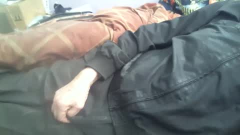 Hello  welcome to Slutsville  I am the Naked Chef  really  but you may call me Peter online show from 26, 3, 2026