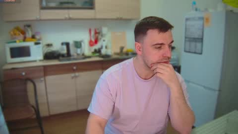 Snapshot of dosilasa chatting on 5, 12, 2024 Sasha online show from 5, 12, 2024