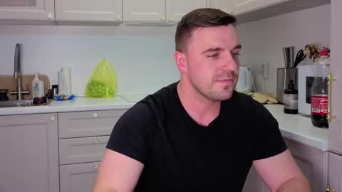 Snapshot of dosilasa chatting on 5, 10, 2025 Sasha online show from 5, 10, 2025