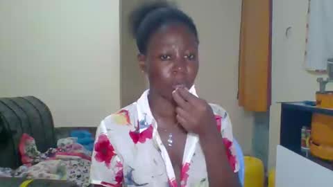 Snapshot of dottletop chatting on 3, 2, 2025 dottletop online show from 3, 2, 2025