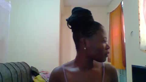 Snapshot of dottletop chatting on 15, 2, 2025 dottletop online show from 15, 2, 2025