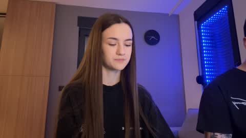 Alice and Mark online show from 3, 12, 2025