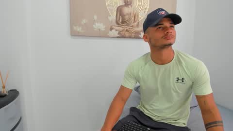 Snapshot of douglas_dotado chatting on 3, 2, 2026 douglas_dotado online show from 3, 2, 2026