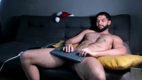 Snapshot of douglasskingjr chatting on 16, 12, 2025 douglasskingjr online show from 16, 12, 2025