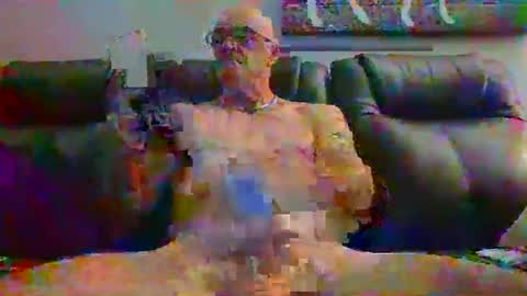 Snapshot of doum1122 chatting on 11, 12, 2024 doum1122 online show from 11, 12, 2024