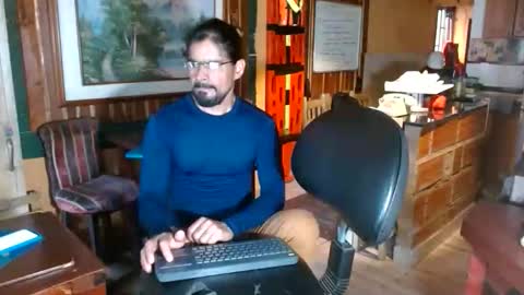 Snapshot of dr_simon84 chatting on 22, 5, 2026 Dr Simon online show from 22, 5, 2026