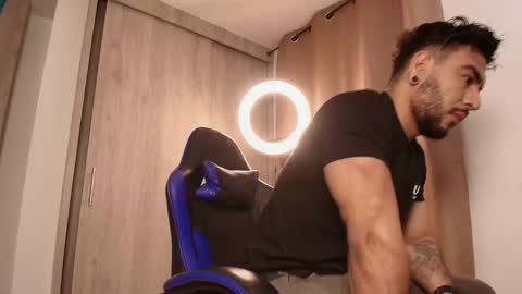 drake jackson11 online show from 14, 4, 2026