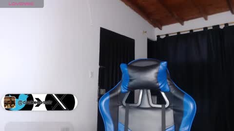 Snapshot of drake_nassir4 chatting on 15, 5, 2026 ---Drake--- online show from 15, 5, 2026
