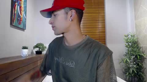 Snapshot of drakeneumann chatting on 11, 2, 2025 Drake Neuman online show from 11, 2, 2025