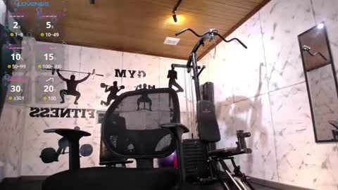 Snapshot of drakeneumann chatting on 16, 2, 2025 Drake Neuman online show from 16, 2, 2025