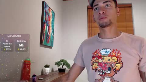 Snapshot of drakeneumann chatting on 4, 3, 2025 Drake Neuman online show from 4, 3, 2025