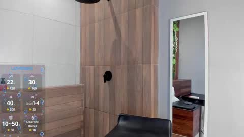 Snapshot of drakeneumann chatting on 6, 3, 2025 Drake Neuman online show from 6, 3, 2025