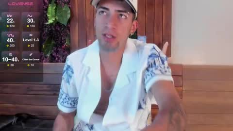 Snapshot of drakeneumann chatting on 16, 9, 2025 Drake Neuman online show from 16, 9, 2025