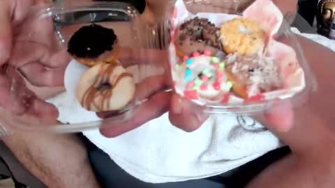 Snapshot of drakeneumann chatting on 20, 9, 2025 Drake Neuman online show from 20, 9, 2025