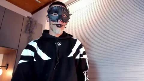 Snapshot of drakeneumann chatting on 11, 10, 2025 Drake Neuman online show from 11, 10, 2025