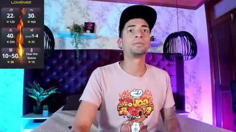 Snapshot of drakeneumann chatting on 25, 10, 2025 Drake Neuman online show from 25, 10, 2025