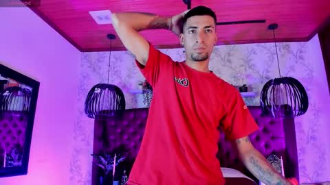 Snapshot of drakeneumann chatting on 3, 11, 2025 Drake Neuman online show from 3, 11, 2025