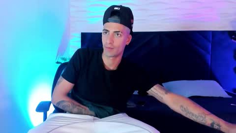 Snapshot of drakeneumann chatting on 10, 11, 2025 Drake Neuman online show from 10, 11, 2025