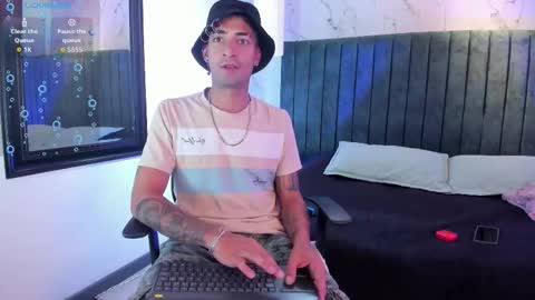 Snapshot of drakeneumann chatting on 15, 11, 2025 Drake Neuman online show from 15, 11, 2025