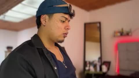 Snapshot of drakenn_ chatting on 1, 2, 2026 drakeeee online show from 1, 2, 2026