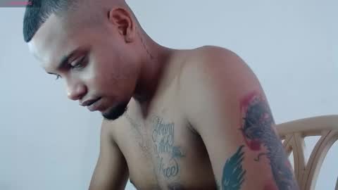 Snapshot of drako_monstercock chatting on 22, 10, 2025 drako_monstercock online show from 22, 10, 2025