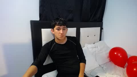 -- nicolle and jhon -- online show from 15, 2, 2026