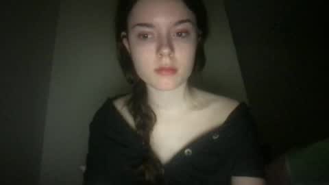 ur dream girl online show from 27, 1, 2025