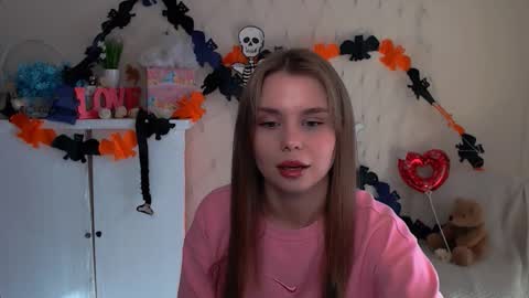 Mari online show from 2, 11, 2025