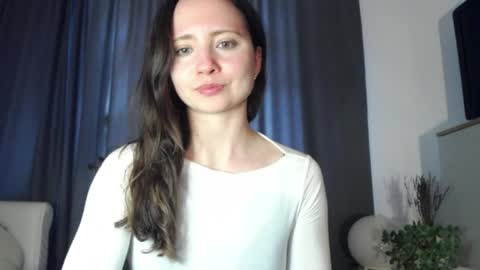 Nicole online show from 26, 3, 2026