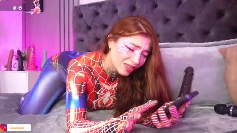 dreamleah_ online show from 21, 12, 2025