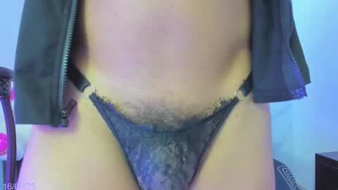 Snapshot of dreams_chloe chatting on 16, 9, 2025 dreams_chloe online show from 16, 9, 2025