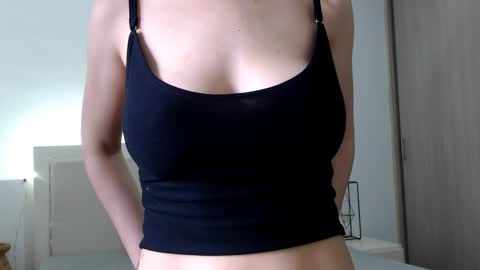 Evablonde  Abby black hair online show from 8, 1, 2025