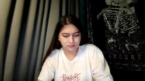 Snapshot of dreamycreamyst chatting on 24, 1, 2025 dreamycreamyst online show from 24, 1, 2025