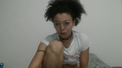 Snapshot of dreamylatina chatting on 23, 9, 2025 DreamyLatina online show from 23, 9, 2025