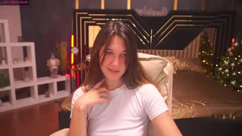 Snapshot of dreamylinaaa chatting on 9, 12, 2024 Lina online show from 9, 12, 2024