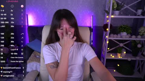 Snapshot of dreamylinaaa chatting on 4, 2, 2025 Lina online show from 4, 2, 2025