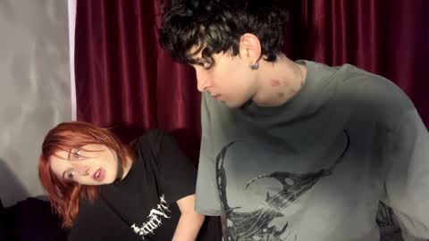 Snapshot of dreamypair chatting on 9, 4, 2026 Elena and Nikolai online show from 9, 4, 2026