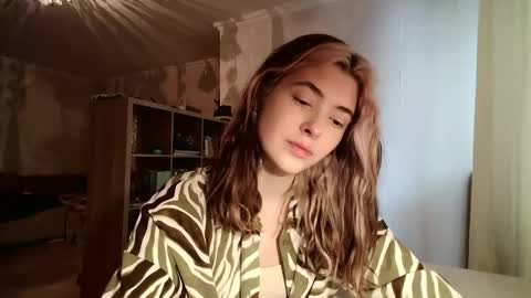 Snapshot of dremazwahlen chatting on 8, 2, 2026 Dia online show from 8, 2, 2026