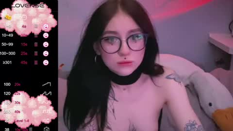 Tara  Sonny online show from 19, 2, 2025