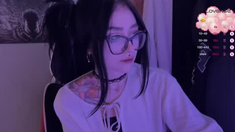 Tara  Sonny online show from 20, 11, 2025