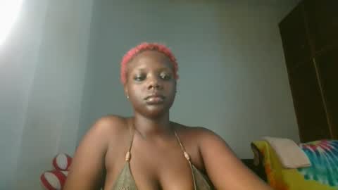 Snapshot of drip_doll_ chatting on 14, 11, 2025 Kimberly online show from 14, 11, 2025
