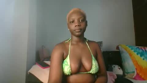 Snapshot of drip_doll_ chatting on 17, 11, 2025 Kimberly online show from 17, 11, 2025