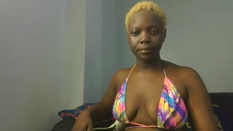 Snapshot of drip_doll_ chatting on 10, 1, 2026 Kimberly online show from 10, 1, 2026