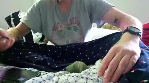 drippiehippie420 online show from 19, 4, 2026