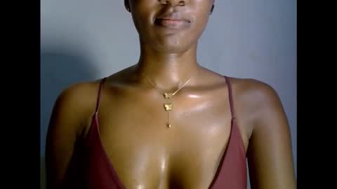 Snapshot of drippingpussy__ chatting on 29, 11, 2025 drippingpussy__ online show from 29, 11, 2025