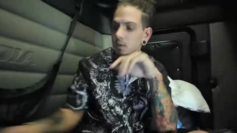 drippydavee online show from 2, 10, 2025